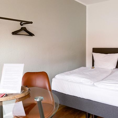 Schönes Apartment mit Pool und Sauna Nutzung/ Netflix/Küche Neuss Exterior foto