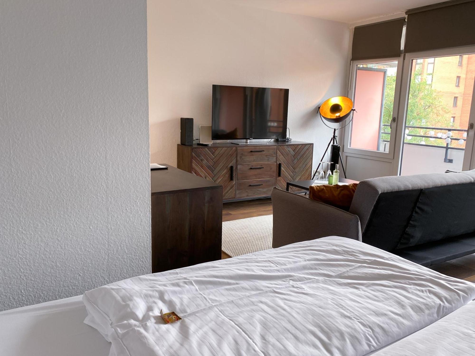 Schönes Apartment mit Pool und Sauna Nutzung/ Netflix/Küche Neuss Exterior foto